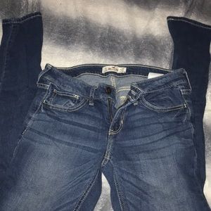 Hollister skinny jeans